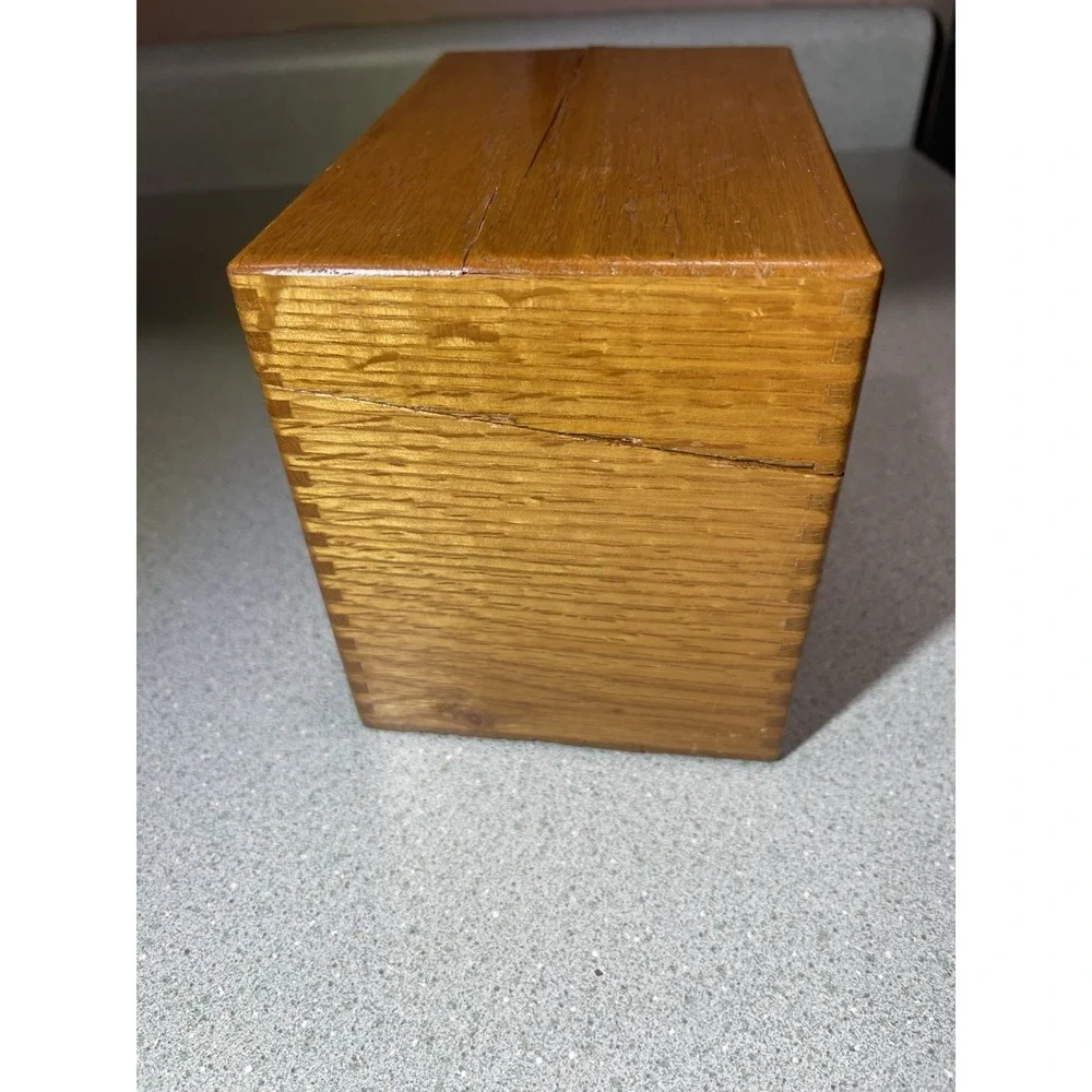 Vintage Wooden Recipe Box With Typed And Hand Written Recipe Cards Very Old